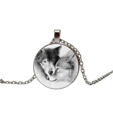 Halssmycke i glas med motiv [K04] - Vargar gr [Silver] Silver