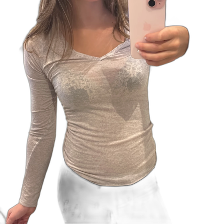 Ljusgrå långärmad topp med v-ringning