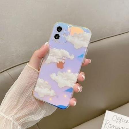 iPhone 13 Pro holografinen kuori, jossa on l pin kyv pilvit hti Transparent one size