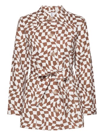 Renars Jacket White Résumé