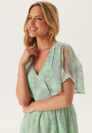 Bubbleroom Occasion-Butterfly Sleeve Midi Dress-42