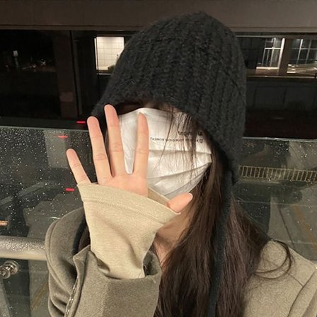 Stickad mössa plyschmössa 5 5