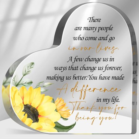 En hjärtformad akrylskylt för kontoret, en tackgåva till kvinnliga kollegor/chefer; och en solrospress för papper som skrivbordsdekoration.