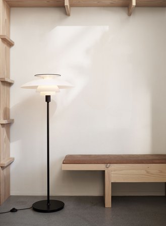 PH 80 gulvlampe m/dimmer H132 - sort