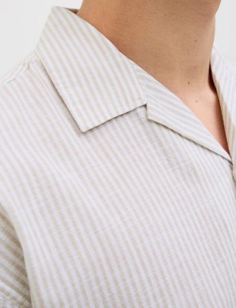 Jack & Jones Jjesummer Resort Shirt Ss Sn - Cream - XL