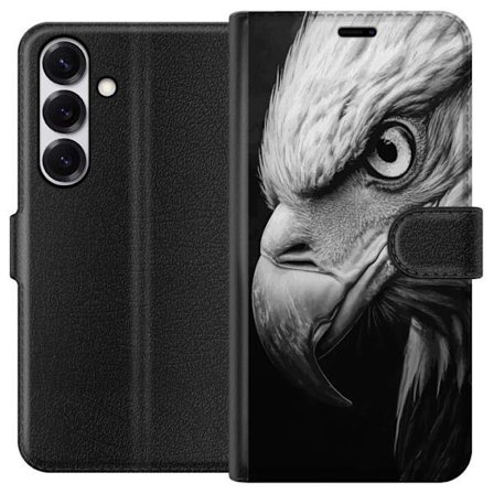 Samsung Galaxy S25 Lommeboketui Ørn nærbilde realistisk portrett kraftfullt blikk fugl detaljert svart-hvitt art natur dyreliv sterkt dyr villig des
