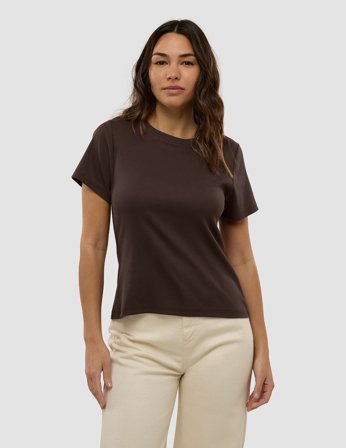 Shaping New Tomorrow - Dame - Rib T-Shirt - Espresso - Størrelse M