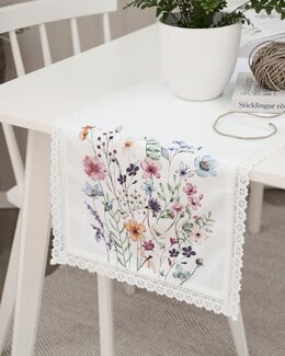 Løber Sara blomstret Hvid