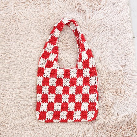 1 stk. skuldertaske ternet taske hæklet taske underarmstaske