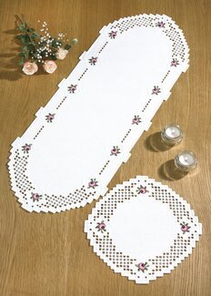 Broderikit Hardangerløber Rosa blomster - Permin