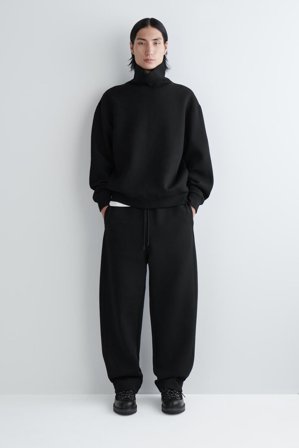 COS Men's Sudadera Efecto Neopreno Con Cuello Alto in Negro