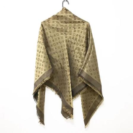 Louis Vuitton Vintage, Pre-owned Silk scarves Bruin, Dames, Maat:ONE Size
