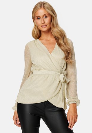 Happy Holly Perley sparkling wrap top Champagne Klær
