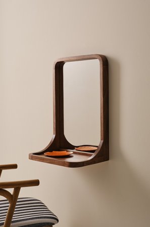 Jotex - Veggspeil Med Hylle Mangotre - KLINTEN - Kjøp Speil hos Jotex
