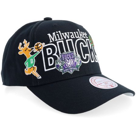 Mitchell & Ness - NBA Svart adjustable Keps - Milwaukee Bucks Hwc Mash Up Pro Black Adjustable @ Hatstore