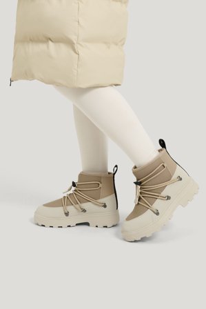 Tretorn Alnarp Hybrid — Vanntette Sko Dame — Beige | Yttertøy, Gummistøvler, Jakker & Regntøy for Dame, Herre & Barn