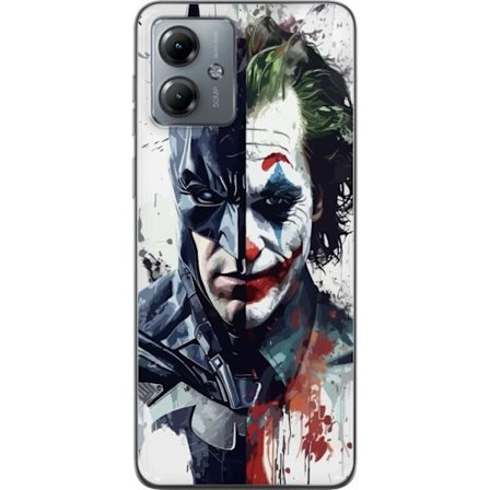 Kompatibelt Mobildeksel til Motorola Motorola Moto G14 Delt portrett av Batman og Joker i dramatisk illustrasjon, ikonisk superhelt motiv med mørk ku