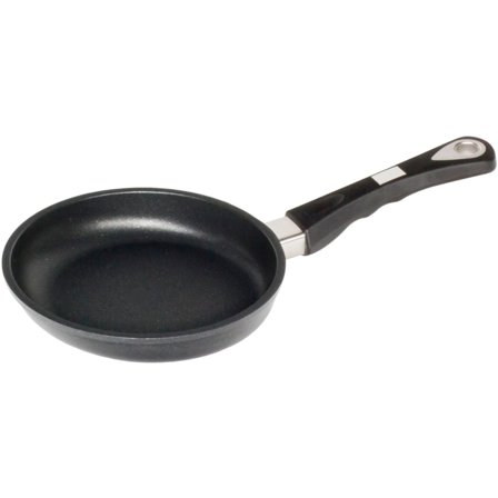 Amt gastroguss Stekpanna 20cm | Matlagning > Kokkärl & Stekpannor > Stekpannor | Bagaren och Kocken