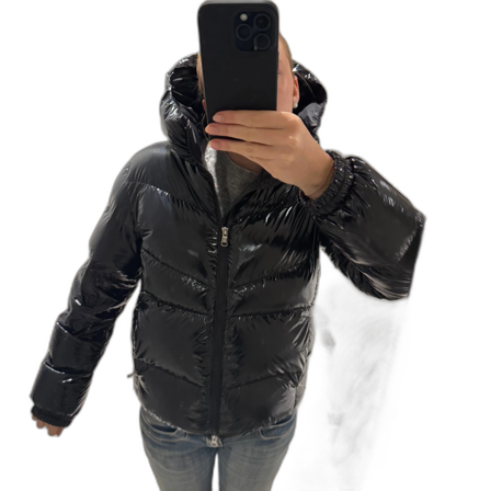 Svart glansig pufferjacka från Colmar