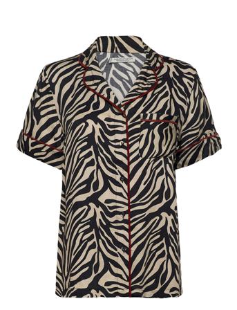 Rania Short Shirt Black Underprotection