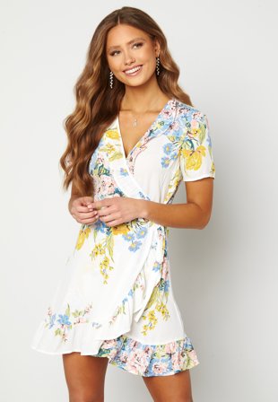 ONLY Alma Life Poly Wrap Dress Cloud Dancer Klær