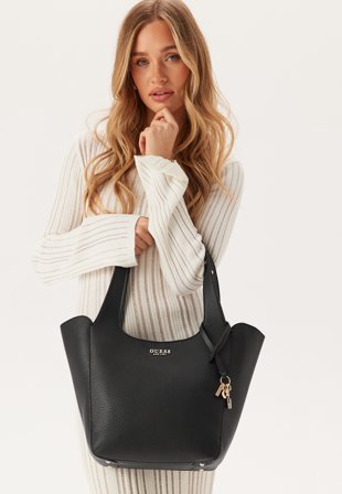 Guess - Helina Tote - Black - Kläder - - Bubbleroom