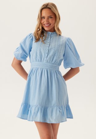 VERO MODA - Vmclover 2/4 HIGH NECK SHORT D - Airy Blue - Kläder - - Bubbleroom