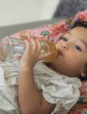 HEVEA Plastic Free Baby Glass Bottle 250 Ml - 2 Pack - Orange - 250 ml