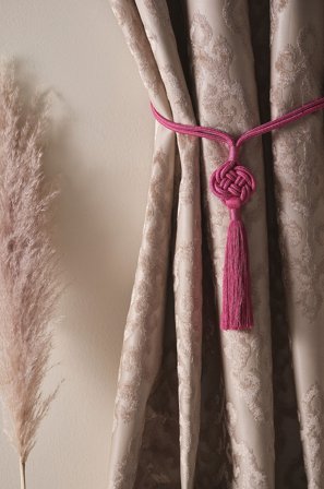 Jotex - Duskbånd 2-pk Cerise - SIBEL - Kjøp Gardinholdere hos Jotex