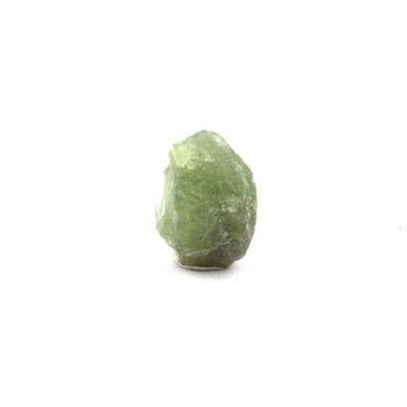 Stenar och mineraler. Peridot. 3,84 ct. Almklovdalen, Vanylven, Norge.