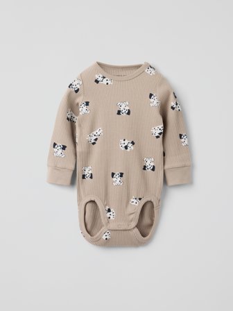 Ribbestrikket body dalmatiner - 68 - barneklær - beige - Polarn O. Pyret
