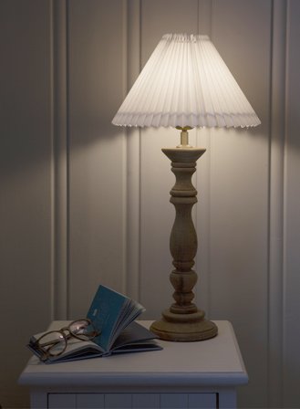 Lodge bordlampe H46 - tre