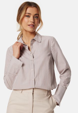 BUBBLEROOM Minou shirt Nougat / White Klær