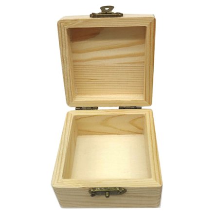 Tyhjä neliön muotoinen keskeneräinen puinen korulahjarasia Kid D:lle