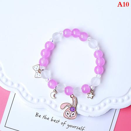 N Version Av Det Nya Färgglada Lila Armbandet I Kalcedonkristall