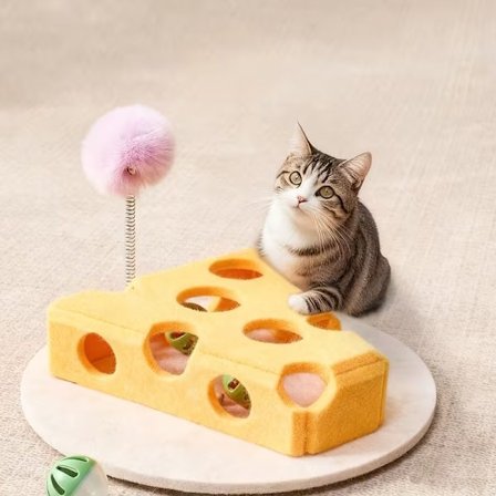 Dette osteformede kattelekesettet vil gi katten din en lett og komfortabel opplevelse.