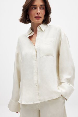 NA-KD Skjorta i viskosblandning med en ficka - Sommarset - Beige - EU 36