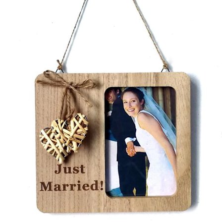 Just Married Bryllupsfoto Ramme, 7.8”*7.08” Rustik Par Foto Ramme Personlig Ramme med Flettet Hjerte til Brudegave