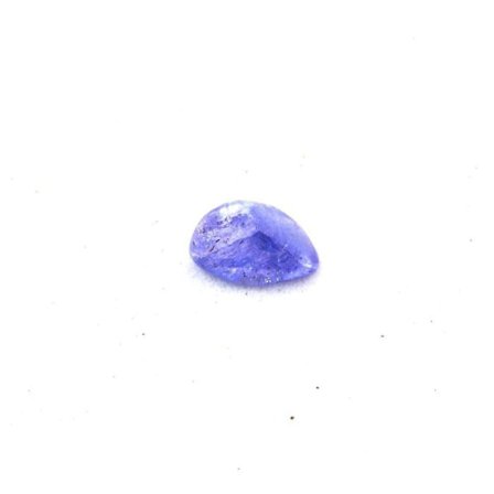 Stenar och mineraler. Tanzanit. 0,51 ct. Merelani Hills, Lelatema Mts, Tanzania.
