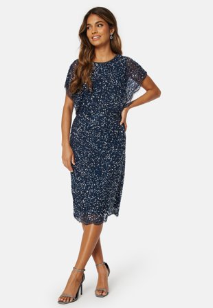 AngelEye - Scallop Sequin Midi Dress - Navy - Kläder - - Bubbleroom