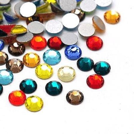 600 Glas Rhinestones Flerfärg 3,9 Mm