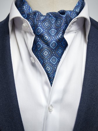 John Henric Men's Blå Geometrisk Ascot Size Onesize