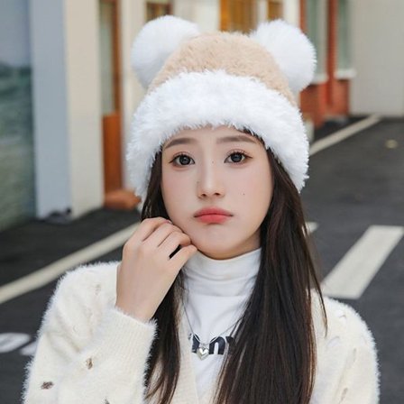 Mössor i fuskpäls mössa Stickad cap KHAKI