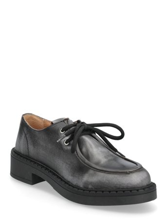 Pavement | Evelyn | 39