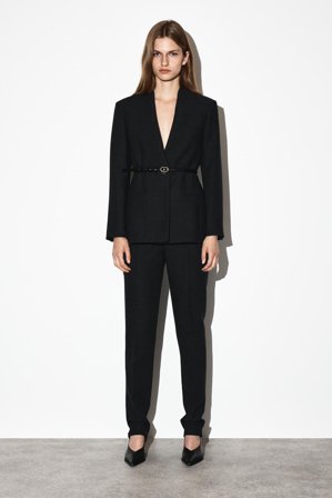 COS Women's Waisted Collarless Blazer in Black