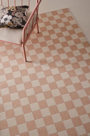 Jotex - Utendørs Teppe Polypropylen Rosa/hvit MARTA - Kjøp Utendørstepper hos Jotex