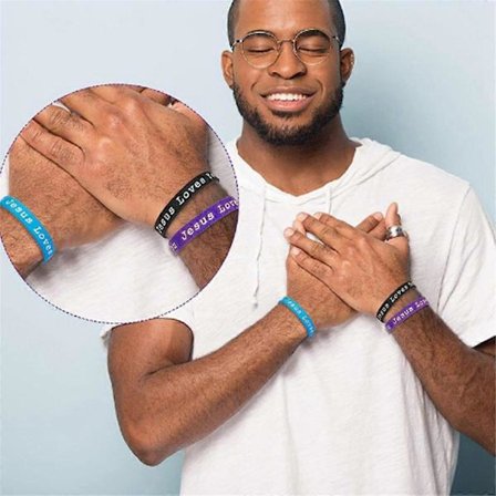 36 st Jesus Loves You Silikonarmband Färgglada Gummiarmband Kristna Silikonarmband Ad