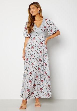 Happy Holly Emilia Dress Light blue / Floral Klær
