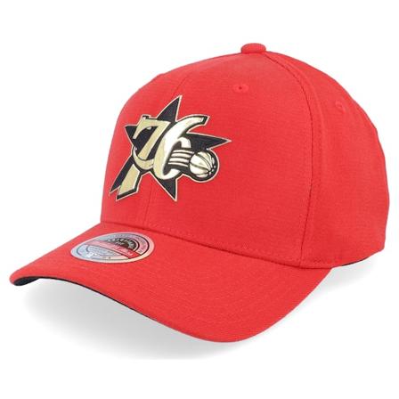 Mitchell & Ness - Philadelphia 76ers Golden Black Stretch Hwc Red Adjustable Adjustable Red Cap - NBA @ Hatstore