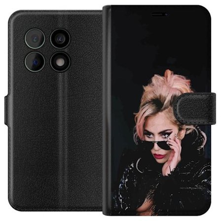 Kompatibelt Lommeboketui til OnePlus 10 Pro Lady Gaga portrett med solbriller og dramatisk sminke i mørk glamorøs stil